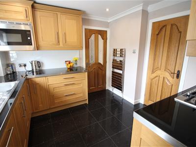 Fitted Kitchen